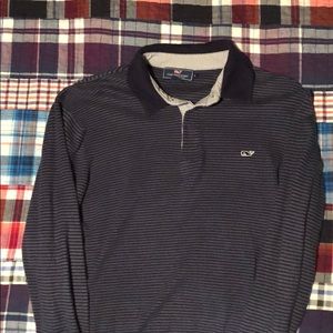 Vineyard vines sweater